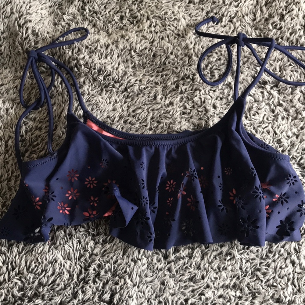 Bikini top
